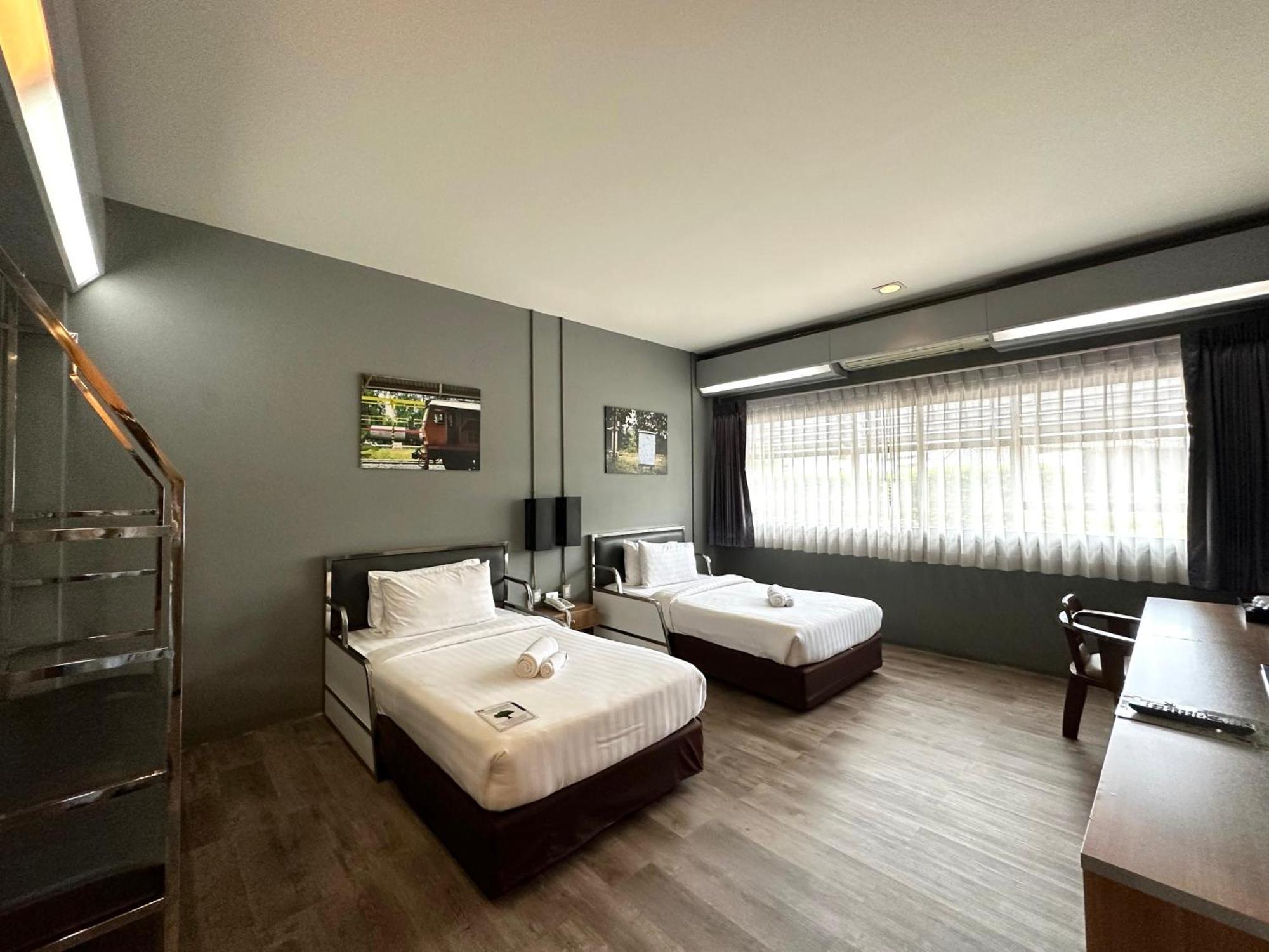 The Terminal Khon Kaen Hotel Екстер'єр фото